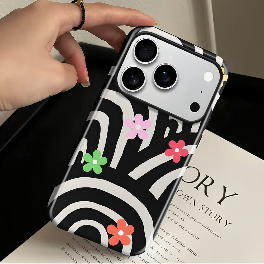 Black and White Striped Magnetic Phone Case